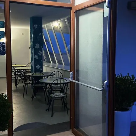 Oda ve Kahvaltı La Vigna